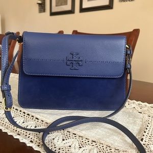 Tory burch blue shoulder bag in leather & suede